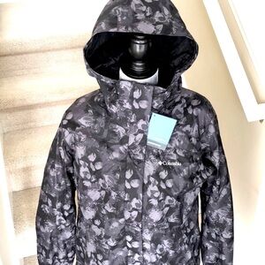 🌺HOST PICK-Columbia women’s hooded winter jacket.  Size L.  Black & grey.